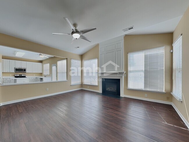 Building Photo - 1432 Cantwell Ct