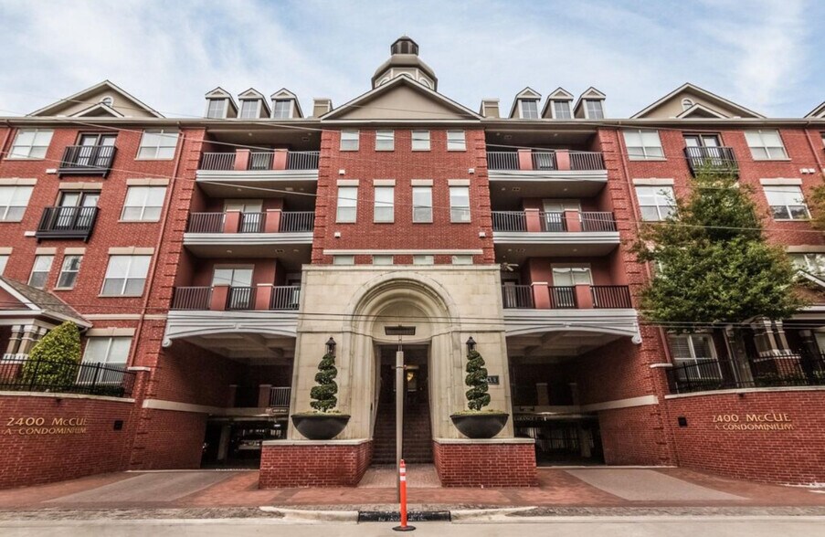 Building Photo - 2400 McCue Rd