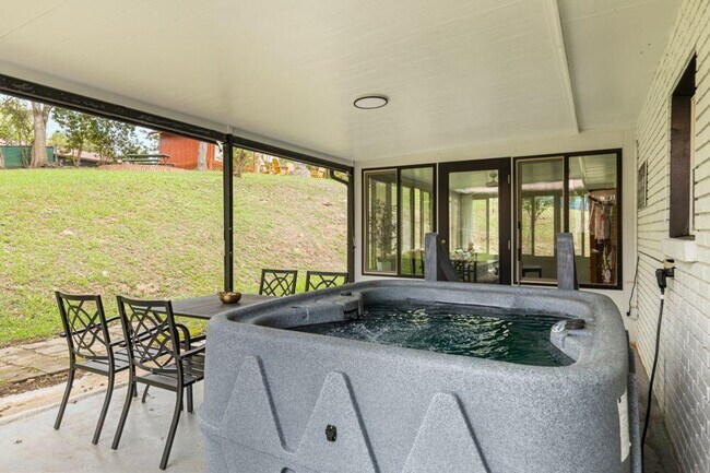 Building Photo - 400 Allensville Rd