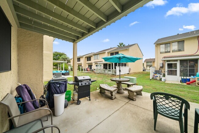 Building Photo - 133 W Leslie Ln