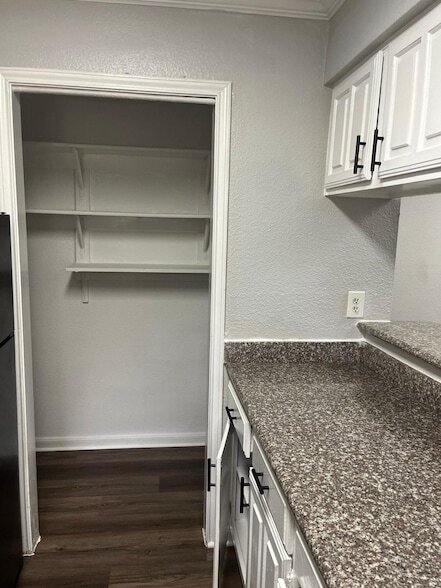 Building Photo - 9255 W Sam Houston Pkwy S