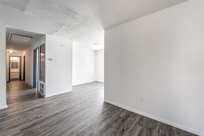 Building Photo - 3348 Scotch Moss Ln