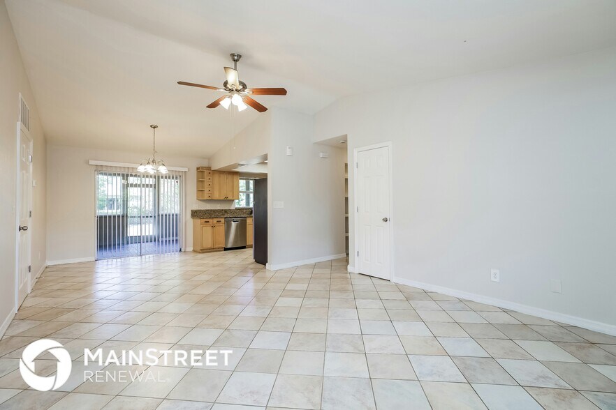 Building Photo - 5210 2nd St W