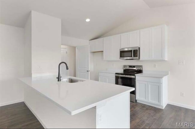 Building Photo - 408 Honor Hill Dr