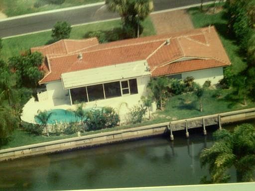 Primary Photo - 537 Halyard Ln