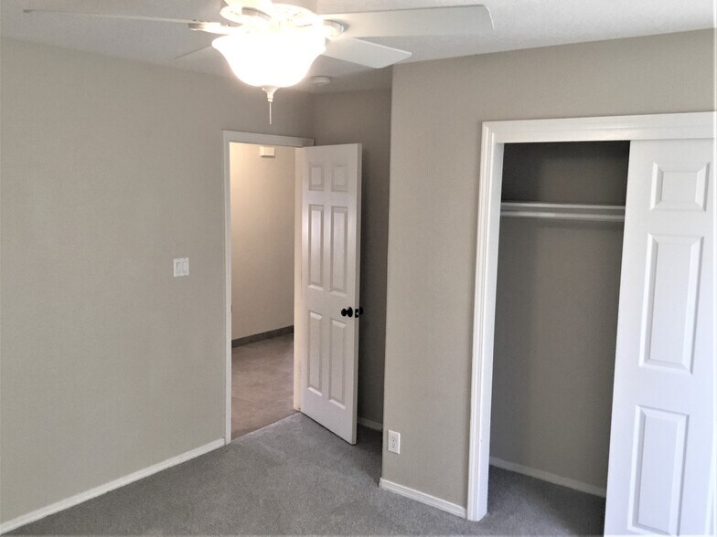 Building Photo - 4910 Dolores Hidalgo Dr SE