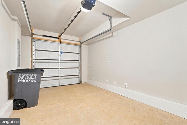 Building Photo - 14536 George Carter Way