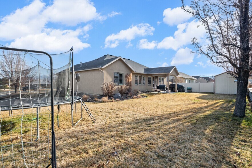 Building Photo - 483 W Rolling Sage Way