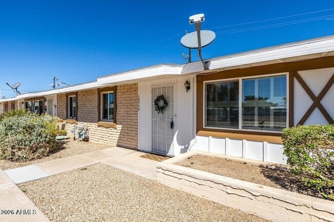 Building Photo - 10362 W Oakmont Dr