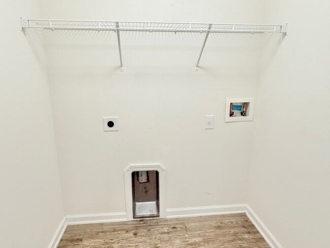 Building Photo - 3-Bedroom Home – Wynfield Subdivision