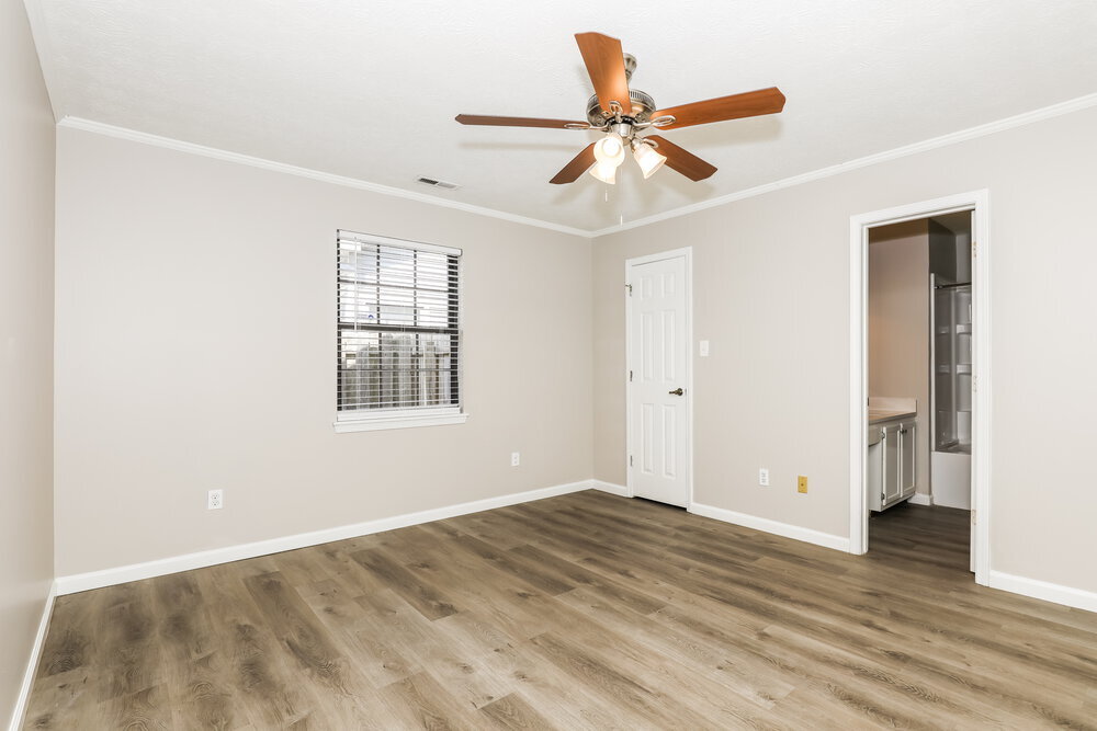 Building Photo - 7750 Harcourt Springs Dr