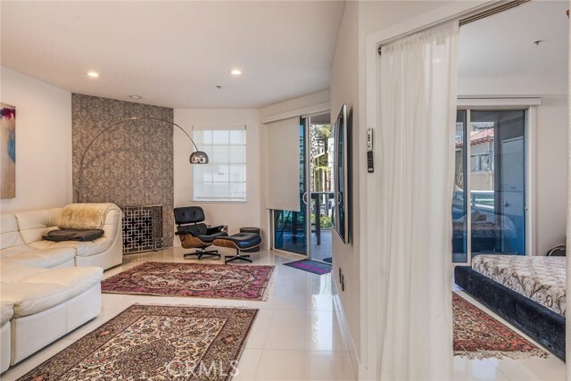 Building Photo - 1500 E Ocean Blvd