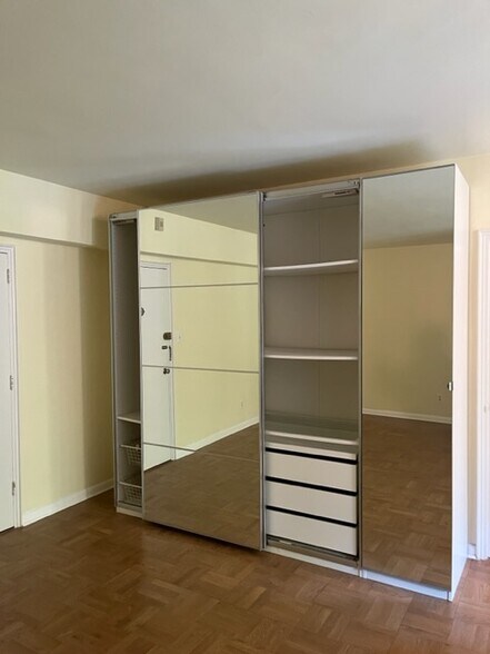 mirrored armoire - 2500 Q St NW