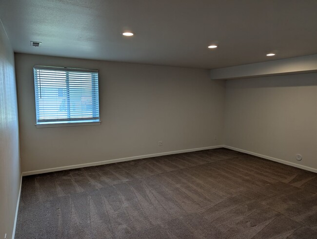 Building Photo - GAVS LLC