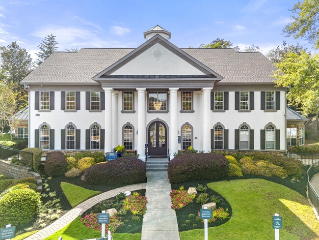 Leasing Office Entrance