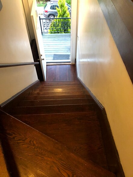 Building Photo - 10 Commonwealth Ave