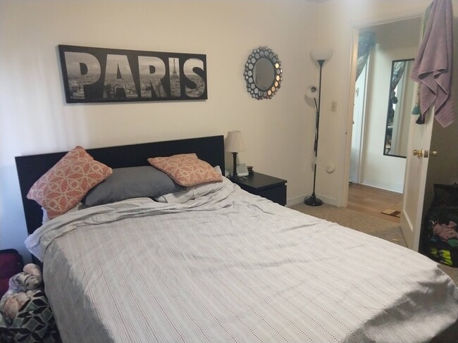 Interior Photo - Norman Apartments