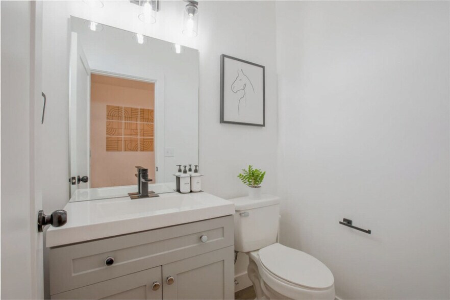 Building Photo - 1705 Ripple Rock Dr