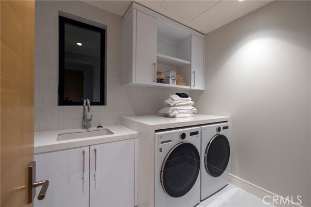 Building Photo - 130 S Bay Front