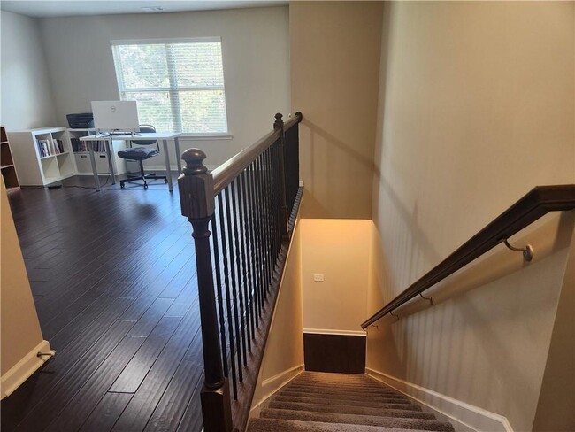 Building Photo - 3090 Cedar Glade Ln NE