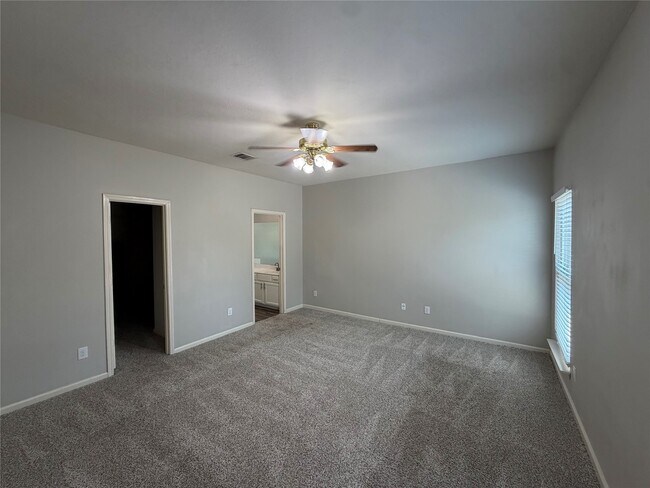 Building Photo - 4123 Knollwick Ct