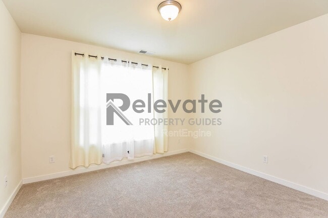 Building Photo - 2913 Bayfront Way