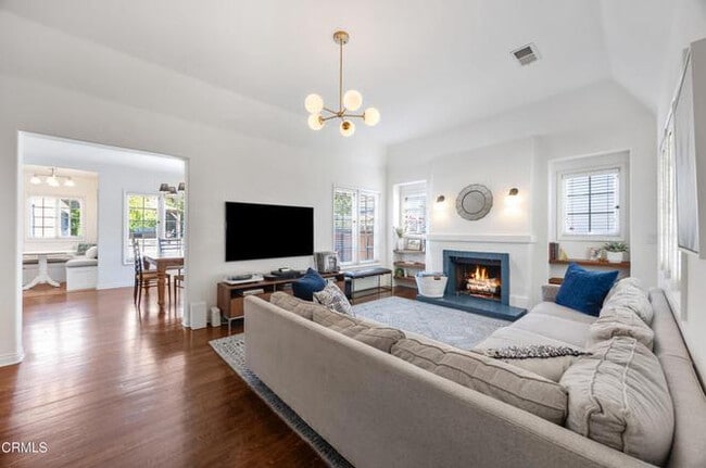 Building Photo - 1869 Galbreth Rd