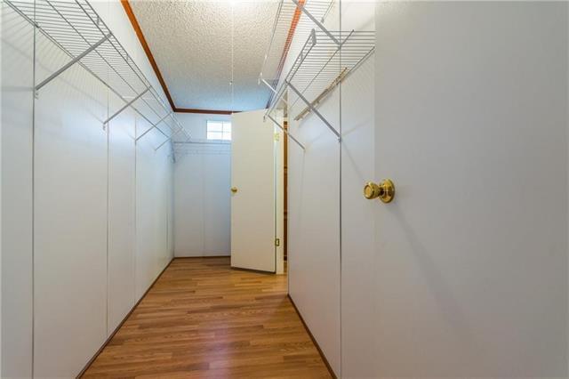 Building Photo - 512 Deer Run