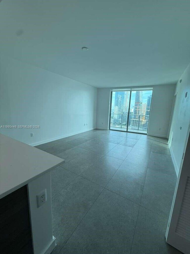 Building Photo - 1100 S Miami Ave