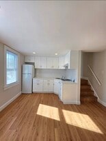 Building Photo - 29 S Adelaide Ave