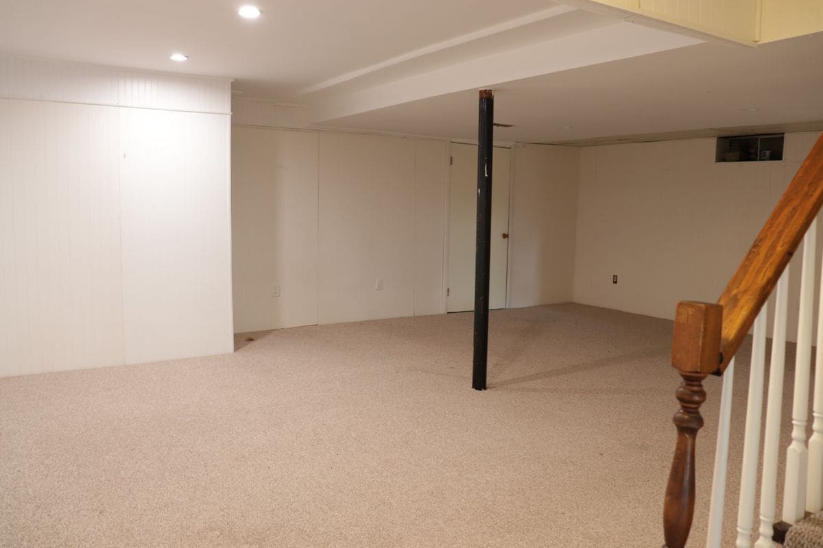 Building Photo - 35 Highpoint Rd