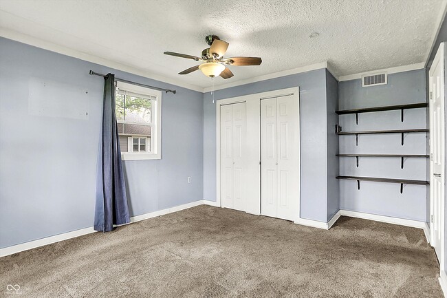 Building Photo - 9435 N 700 E