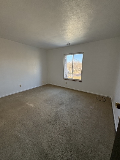 Building Photo - 8 Griffin Ct