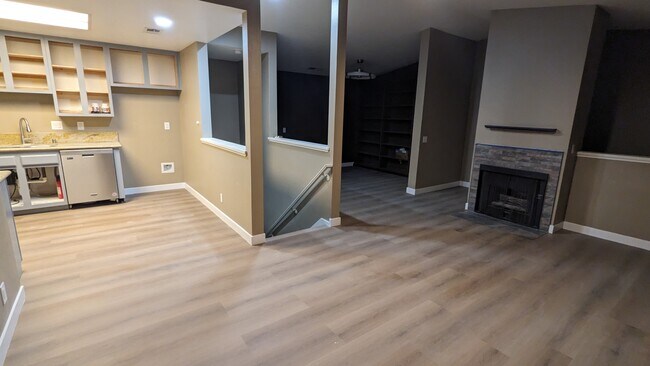 Building Photo - 2134 Blackberry Cir