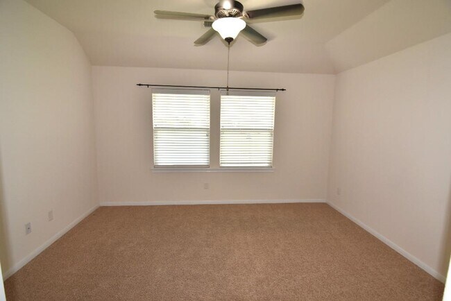 Building Photo - 1730 Palmetto Park Dr