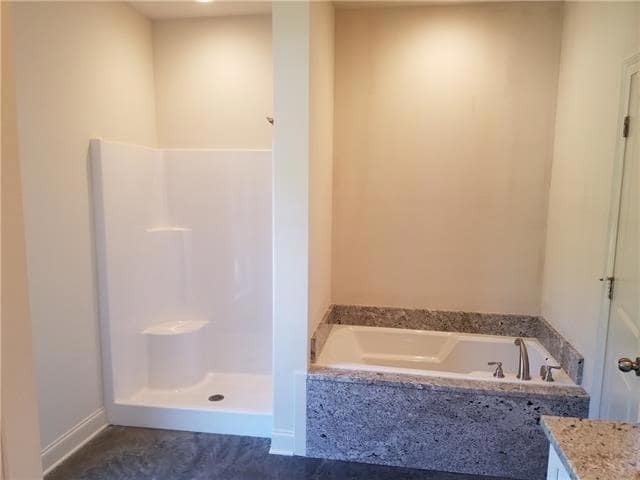 Building Photo - 42227 S Falcon Dr