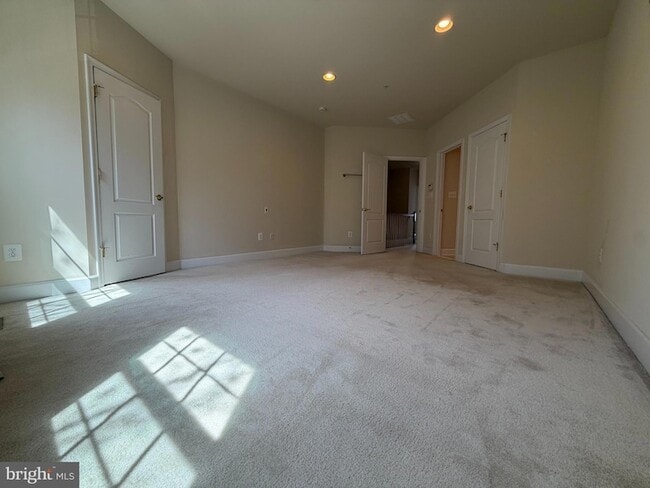 Building Photo - 19461 Dover Cliffs Cir