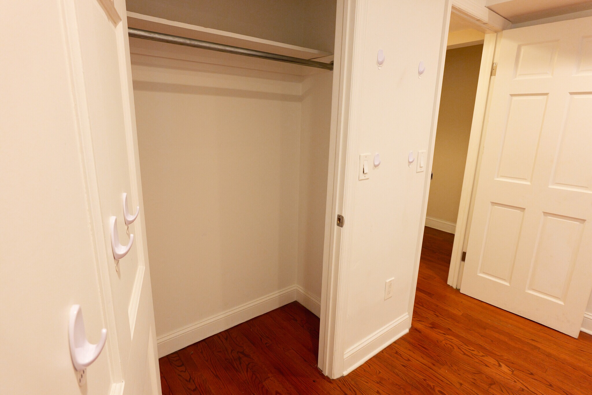 Building Photo - 245 Ferry St