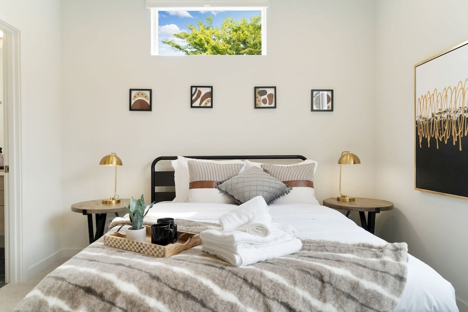 Building Photo - 4424 Burke Ave N