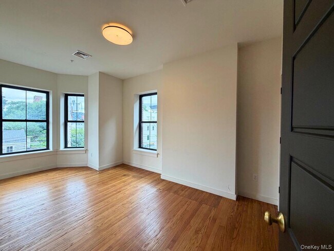 Building Photo - 203 Liberty St