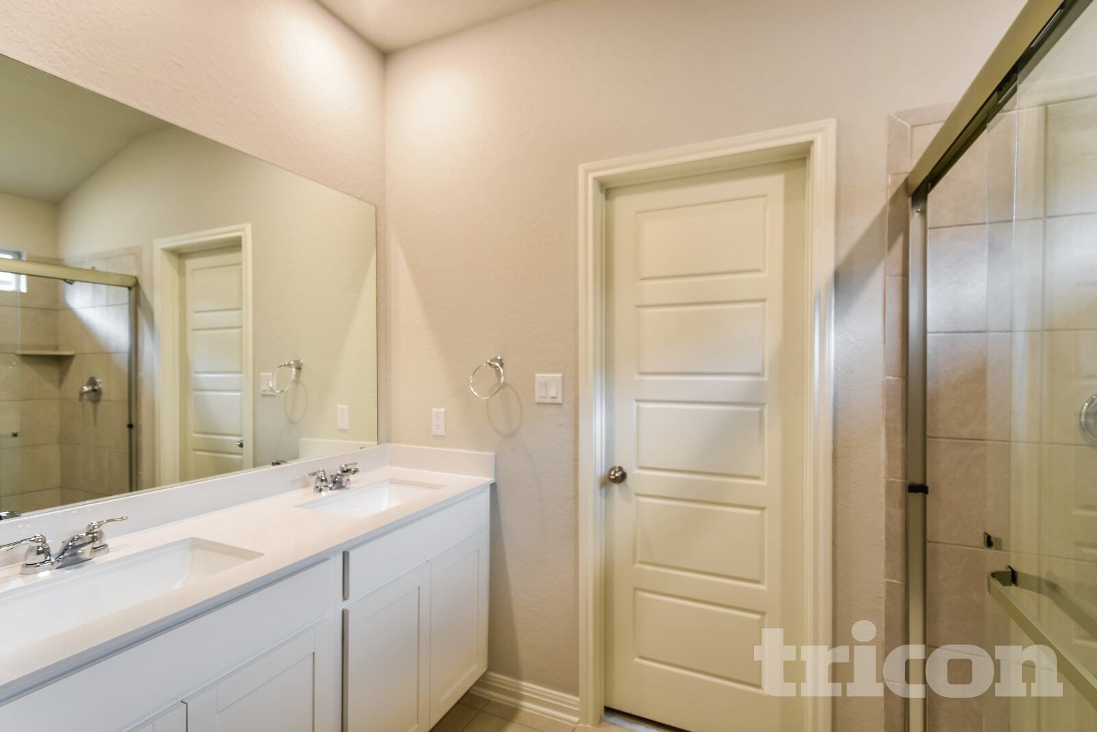 Building Photo - 13523 Emerson Wy