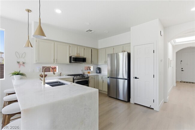 Building Photo - 11063 Pegasus Dr