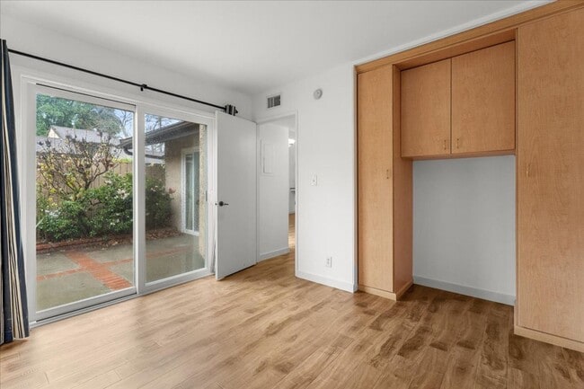 Building Photo - Private Street-Access Condo with Garage, Courtyard, Pool and Tennis