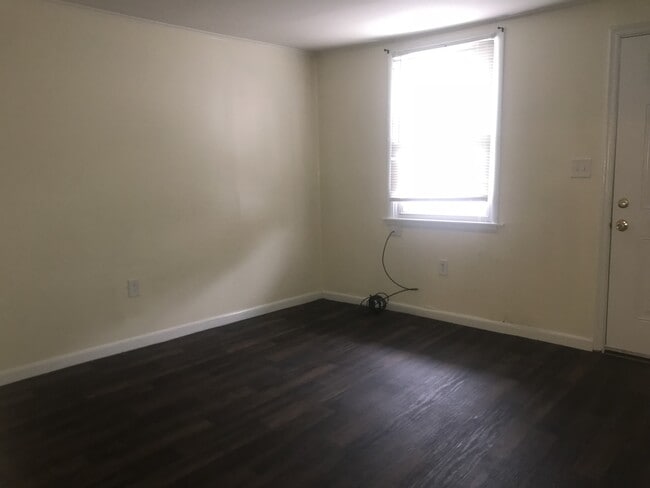 Building Photo - COMING SOON- Two Bedroom Home in Downtown Carlisle