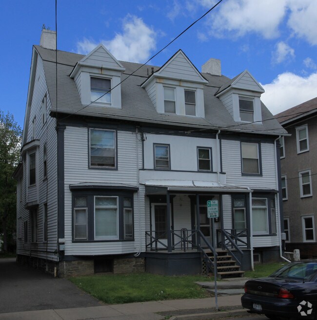 Building Photo - 97 Murray St