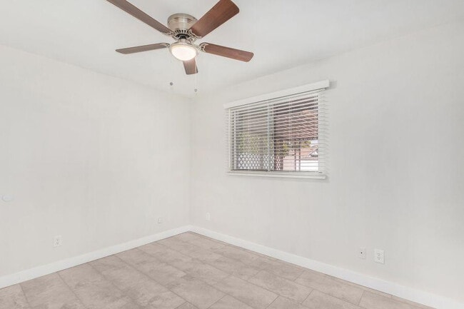 Building Photo - 4316 E Rose Marie Ln