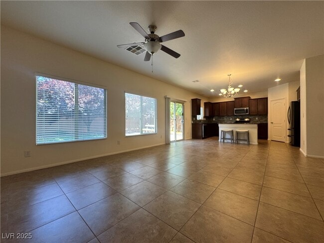 Building Photo - 9241 Forest Meadows Ave