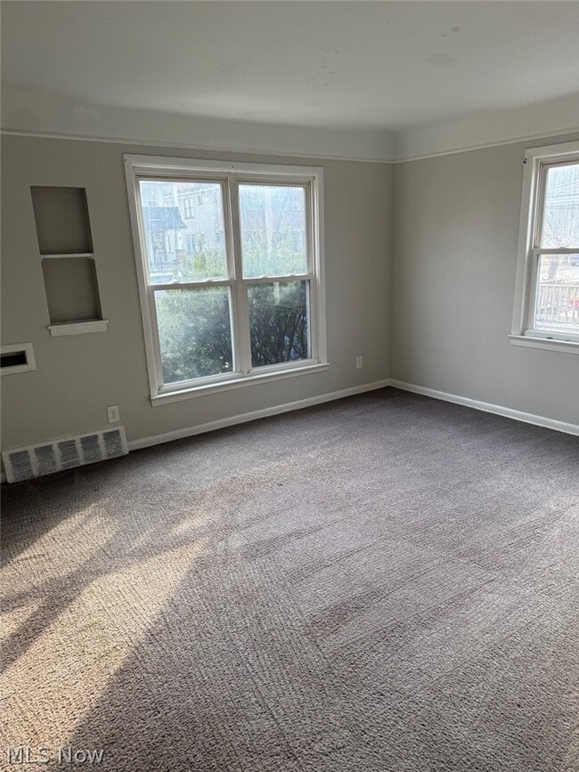 Building Photo - 892 E 139th St