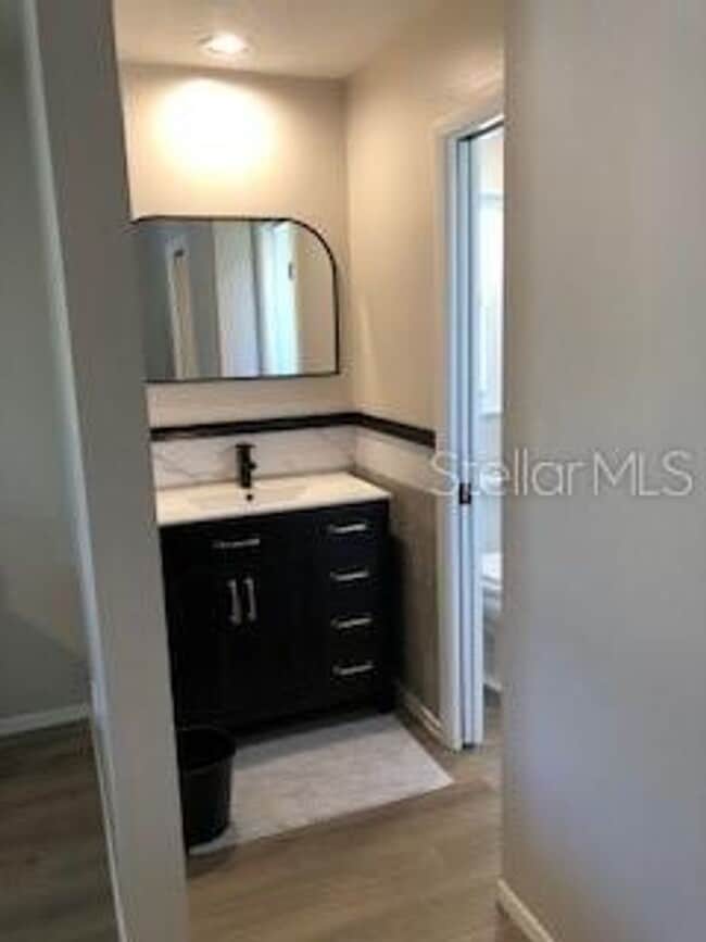 Building Photo - AVAILABLE LONG OR SHORT TERM