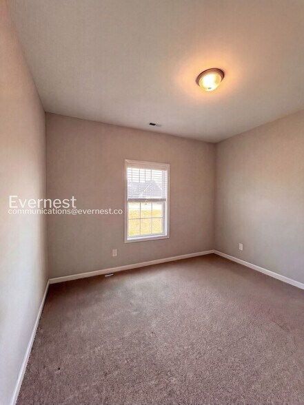 Building Photo - 1109 Prospect Ct